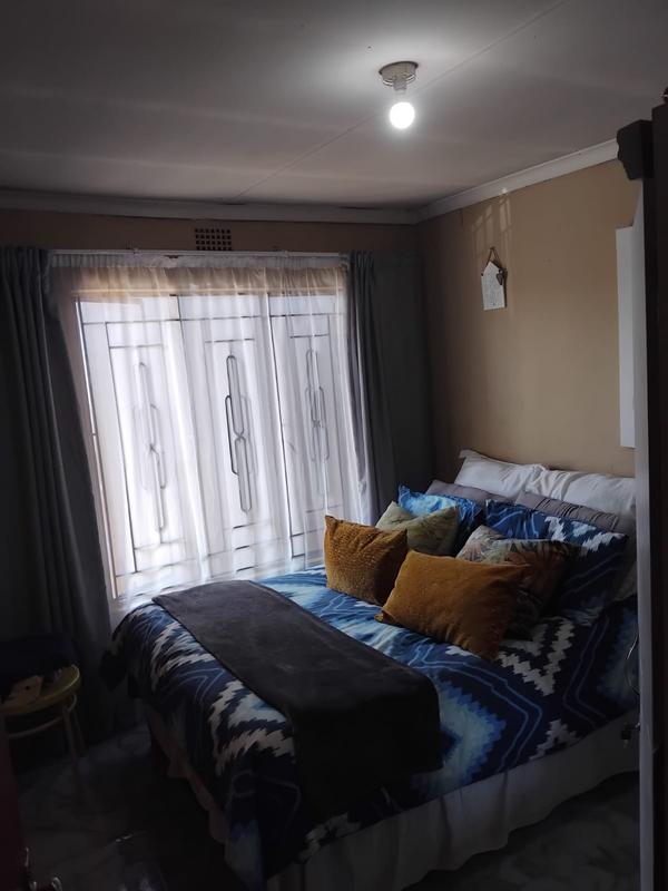 4 Bedroom Property for Sale in Vosloorus Gauteng
