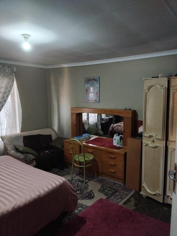 4 Bedroom Property for Sale in Vosloorus Gauteng
