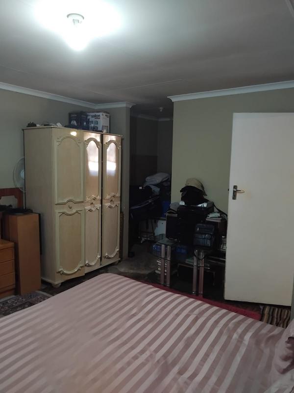 4 Bedroom Property for Sale in Vosloorus Gauteng