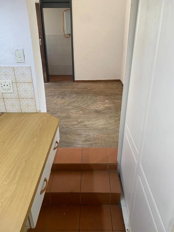 To Let 1 Bedroom Property for Rent in Wilro Park Gauteng