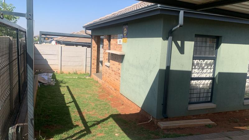 4 Bedroom Property for Sale in Mindalore Gauteng