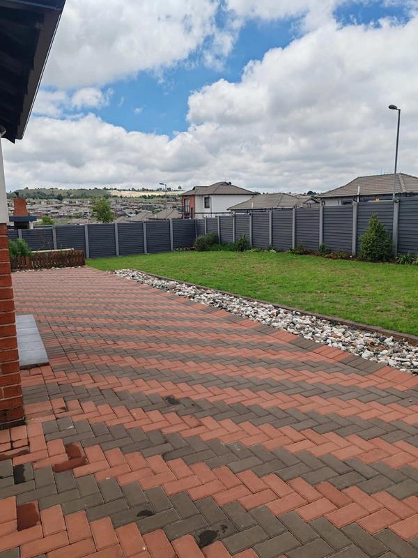 4 Bedroom Property for Sale in Mindalore Gauteng