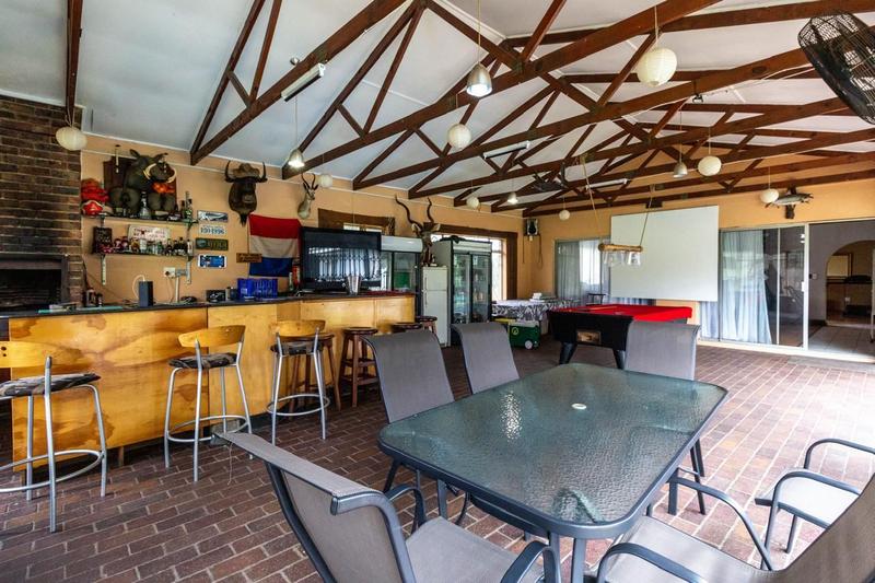 10 Bedroom Property for Sale in Witpoortjie Gauteng