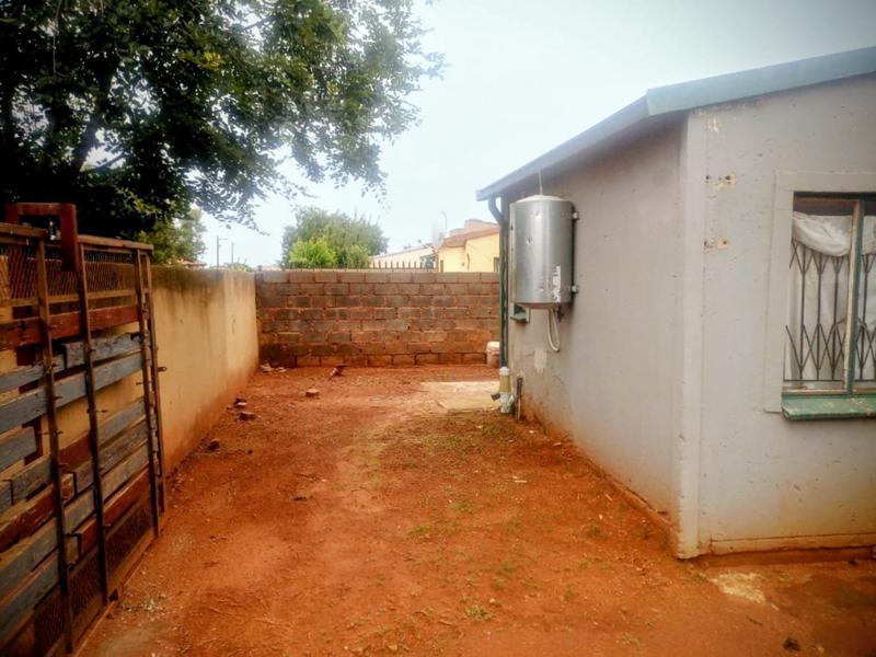 To Let 2 Bedroom Property for Rent in Glen Ridge Gauteng