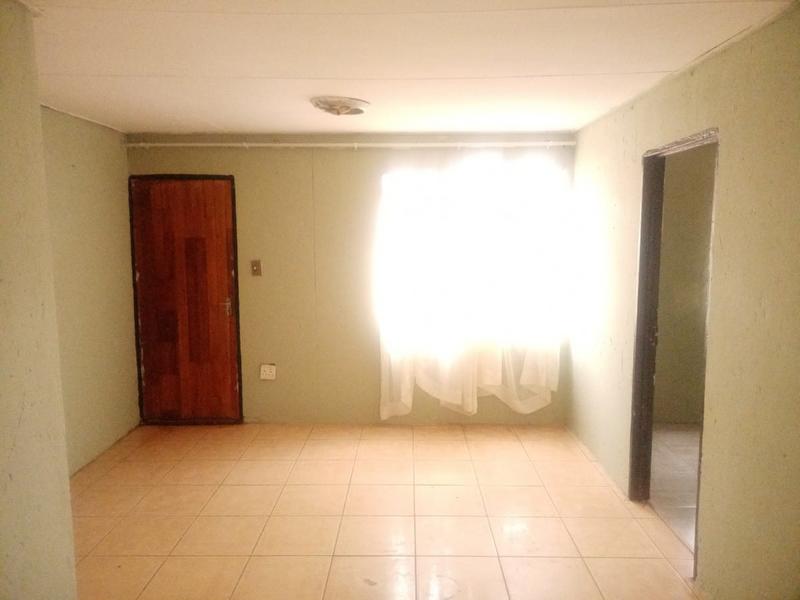 To Let 2 Bedroom Property for Rent in Glen Ridge Gauteng