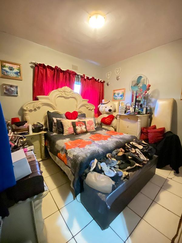 2 Bedroom Property for Sale in Witpoortjie Gauteng