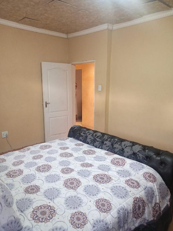 4 Bedroom Property for Sale in Windmill Park Gauteng