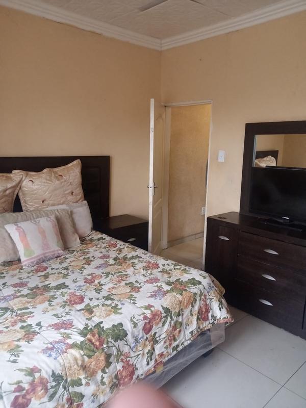 4 Bedroom Property for Sale in Windmill Park Gauteng