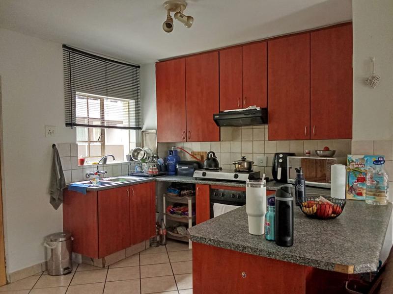 2 Bedroom Property for Sale in Halfway Gardens Gauteng