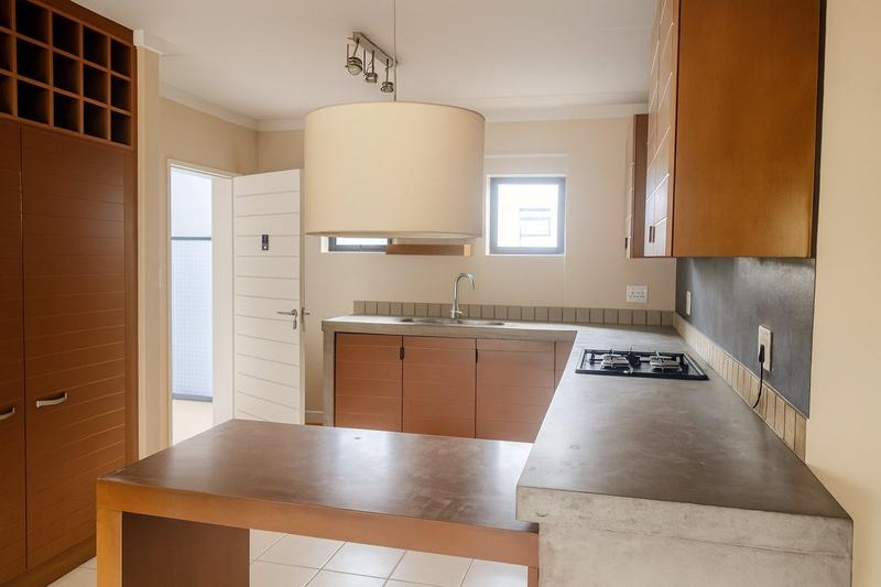 To Let 2 Bedroom Property for Rent in The Paddocks Gauteng