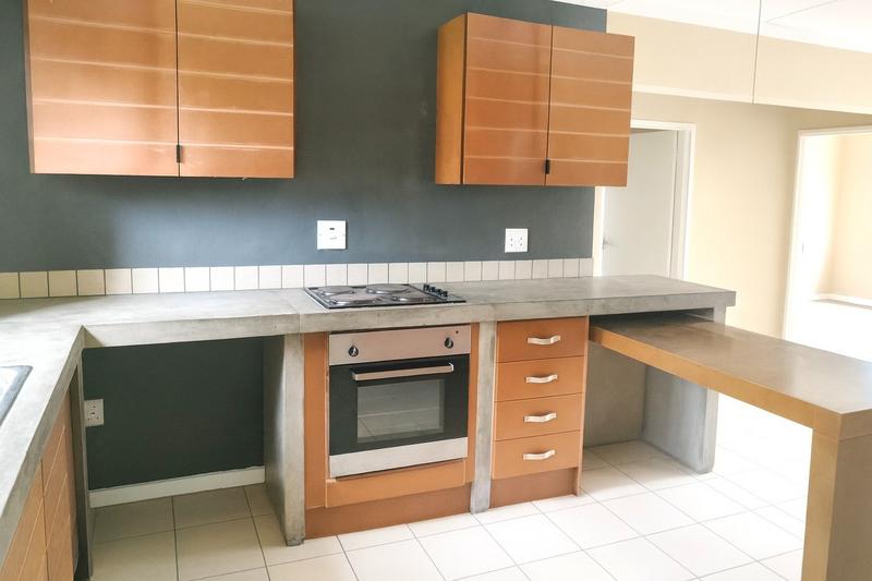 To Let 2 Bedroom Property for Rent in The Paddocks Gauteng