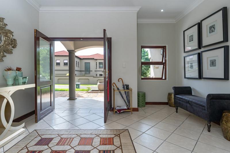 To Let 5 Bedroom Property for Rent in Stratford Gauteng