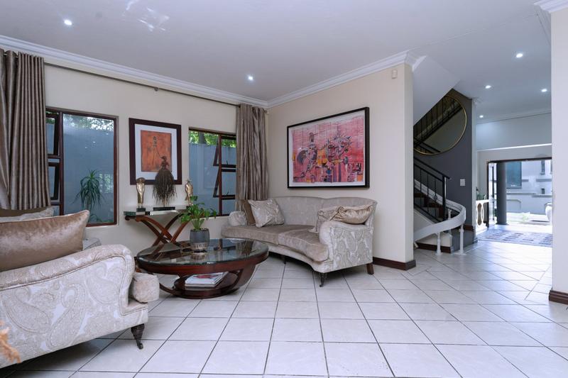 To Let 5 Bedroom Property for Rent in Stratford Gauteng