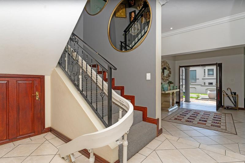 To Let 5 Bedroom Property for Rent in Stratford Gauteng