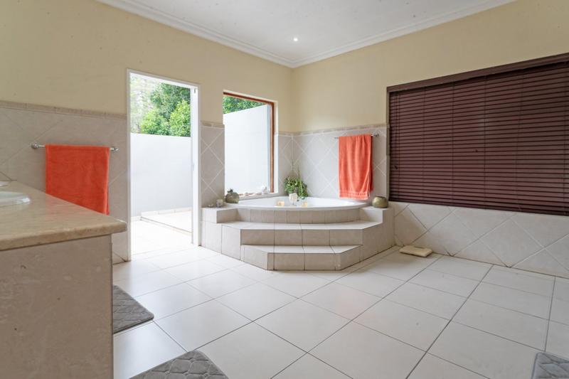 To Let 5 Bedroom Property for Rent in Stratford Gauteng