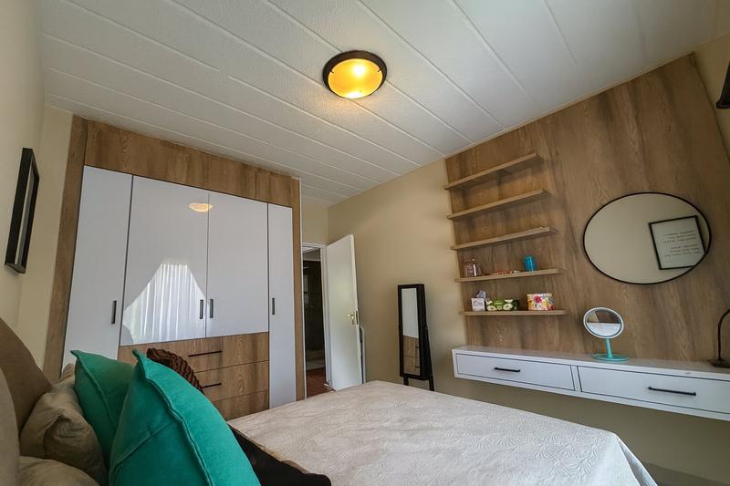 2 Bedroom Property for Sale in Douglasdale Gauteng