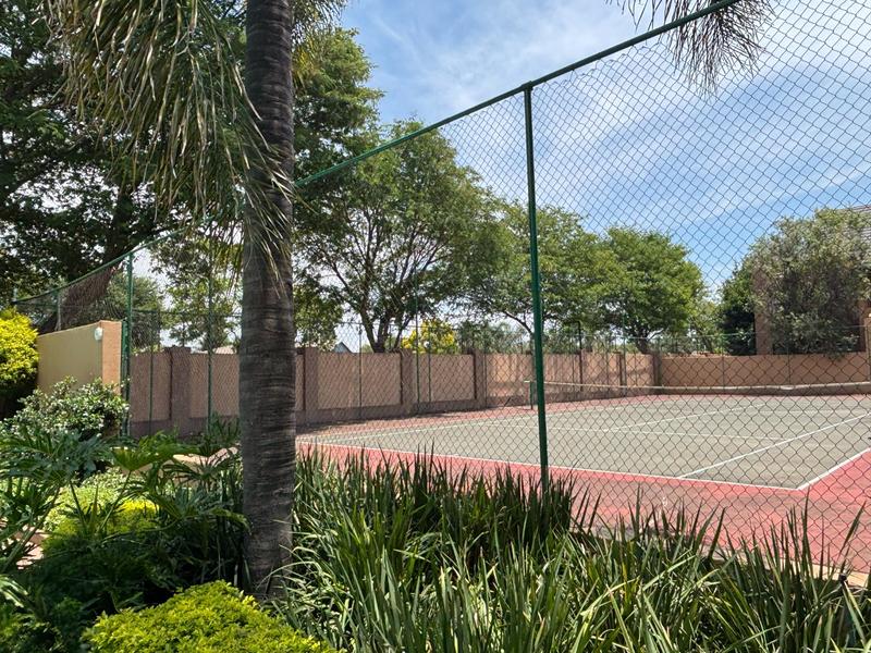 2 Bedroom Property for Sale in Douglasdale Gauteng