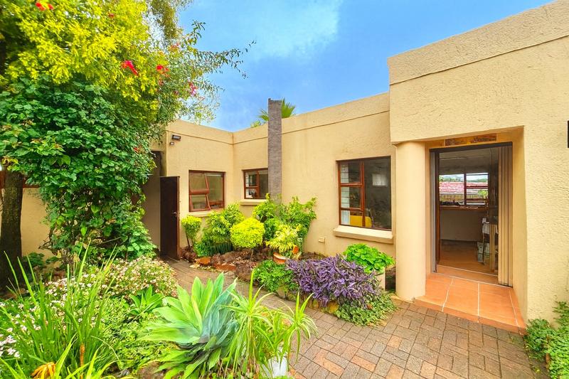 3 Bedroom Property for Sale in Lonehill Gauteng