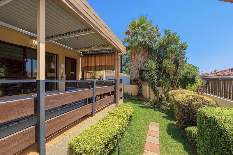 3 Bedroom Property for Sale in Lonehill Gauteng