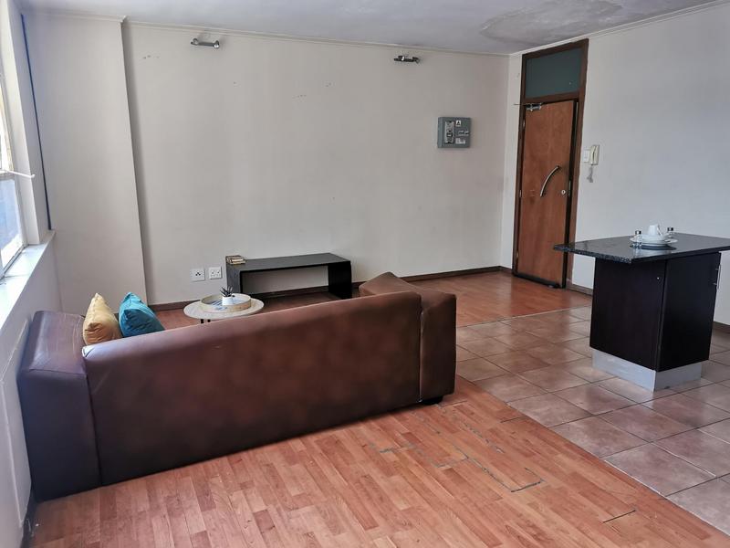 1 Bedroom Property for Sale in Johannesburg Central Gauteng
