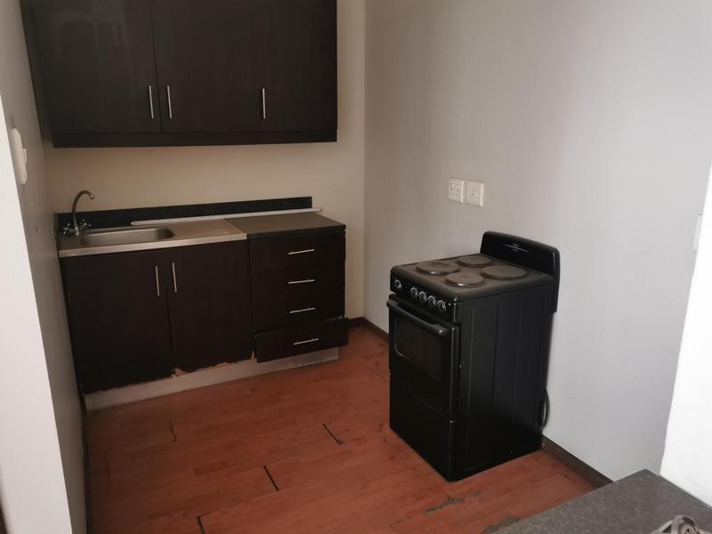 1 Bedroom Property for Sale in Johannesburg Central Gauteng