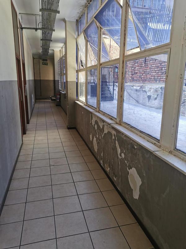 1 Bedroom Property for Sale in Johannesburg Central Gauteng