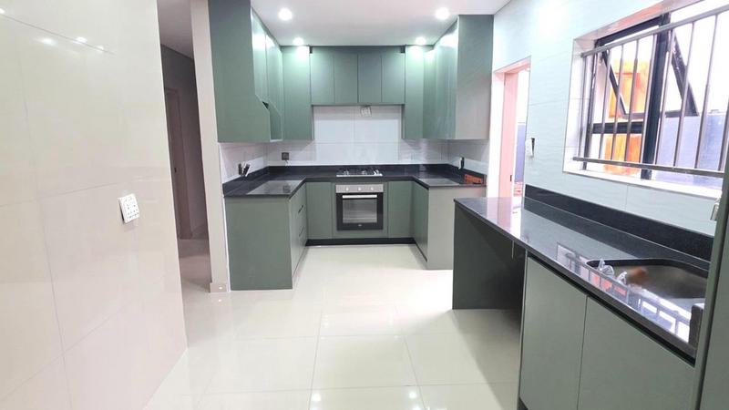 To Let 3 Bedroom Property for Rent in Erasmia Gauteng