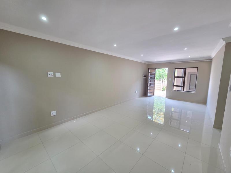 To Let 2 Bedroom Property for Rent in Erasmia Gauteng