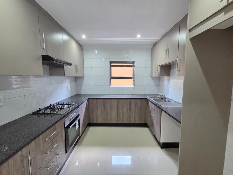 To Let 2 Bedroom Property for Rent in Erasmia Gauteng