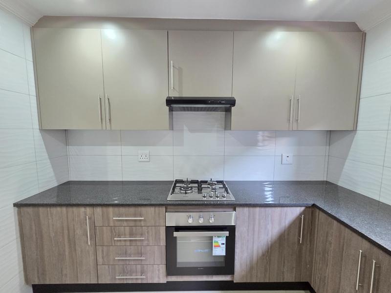 To Let 2 Bedroom Property for Rent in Erasmia Gauteng