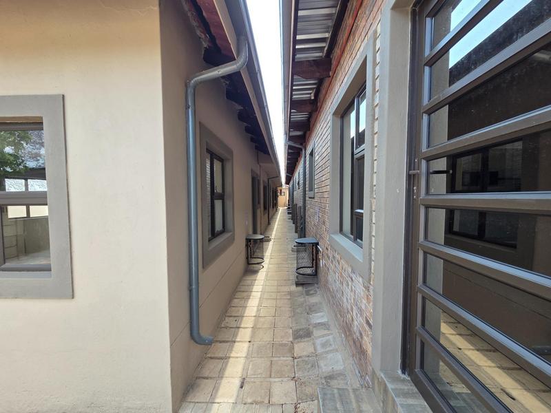 To Let 2 Bedroom Property for Rent in Erasmia Gauteng