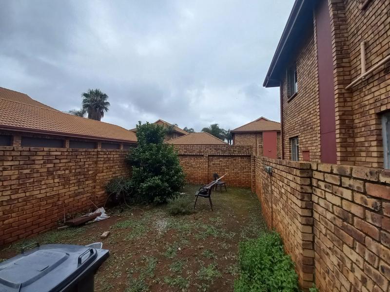 3 Bedroom Property for Sale in Zwartkop Gauteng