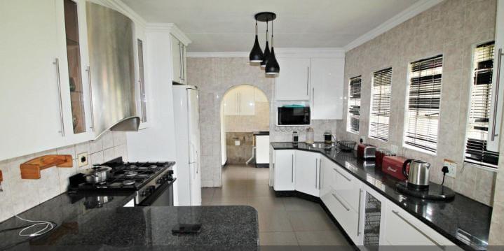 3 Bedroom Property for Sale in Sunward Park Gauteng