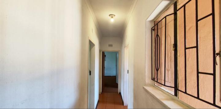 5 Bedroom Property for Sale in Birch Acres Gauteng