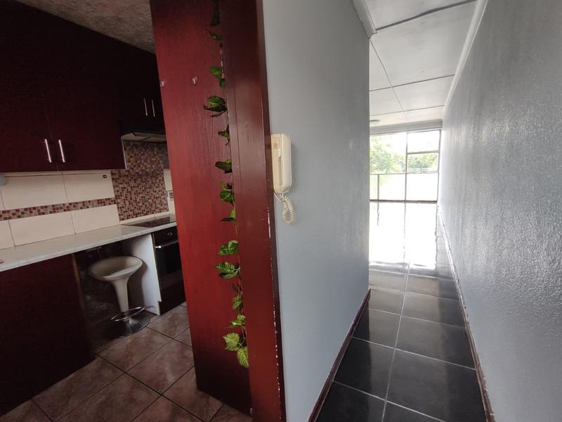 2 Bedroom Property for Sale in Alliance Gauteng