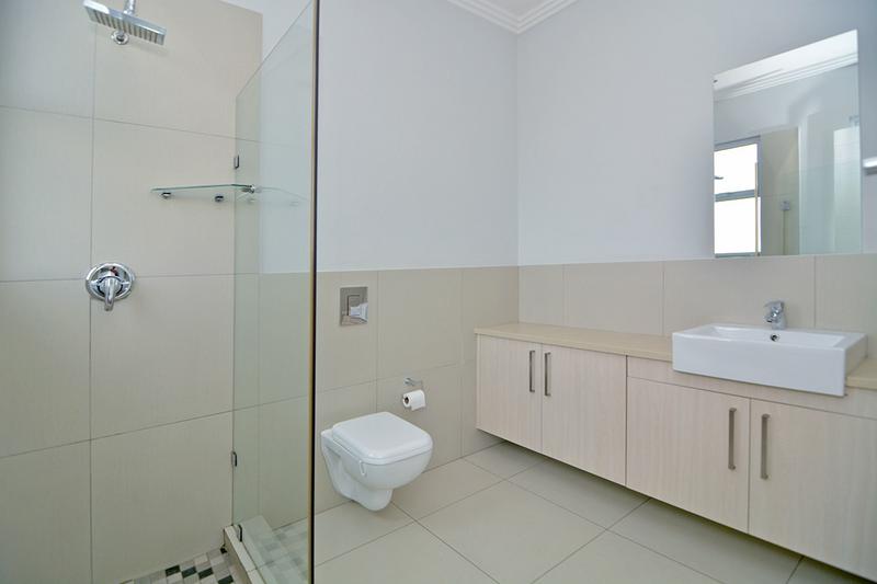 To Let 4 Bedroom Property for Rent in Bryanston Gauteng