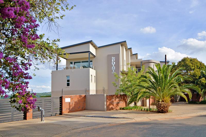 To Let 4 Bedroom Property for Rent in Bryanston Gauteng