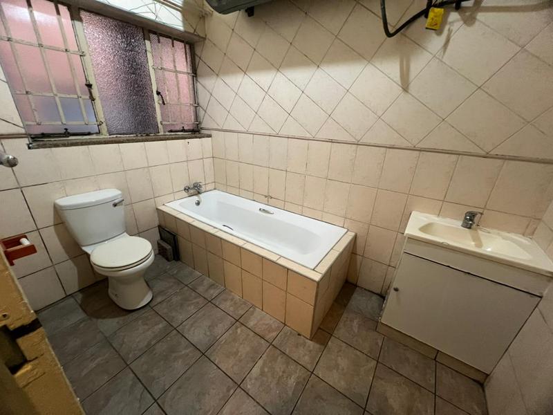 2 Bedroom Property for Sale in Forest Hill Gauteng