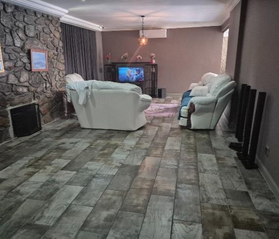 6 Bedroom Property for Sale in Boksburg Gauteng