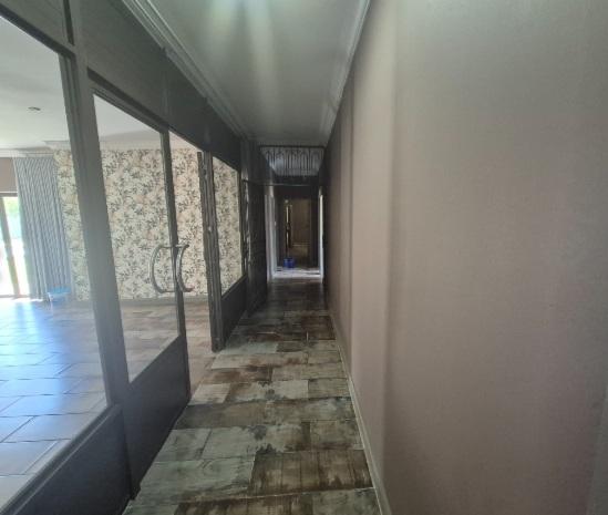 6 Bedroom Property for Sale in Boksburg Gauteng