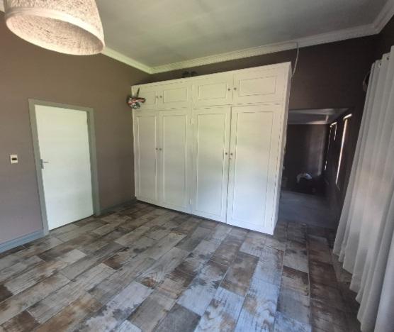 6 Bedroom Property for Sale in Boksburg Gauteng