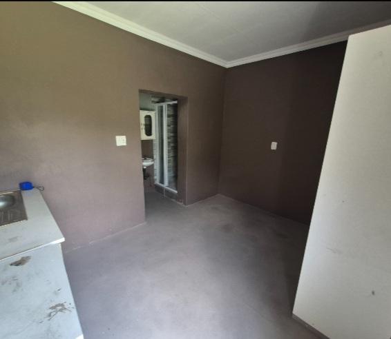6 Bedroom Property for Sale in Boksburg Gauteng