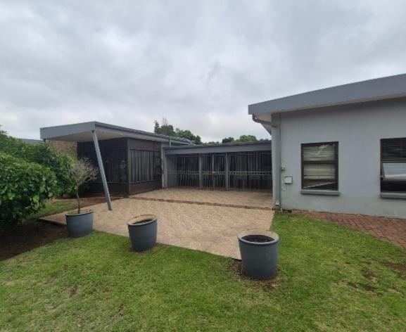 6 Bedroom Property for Sale in Boksburg Gauteng