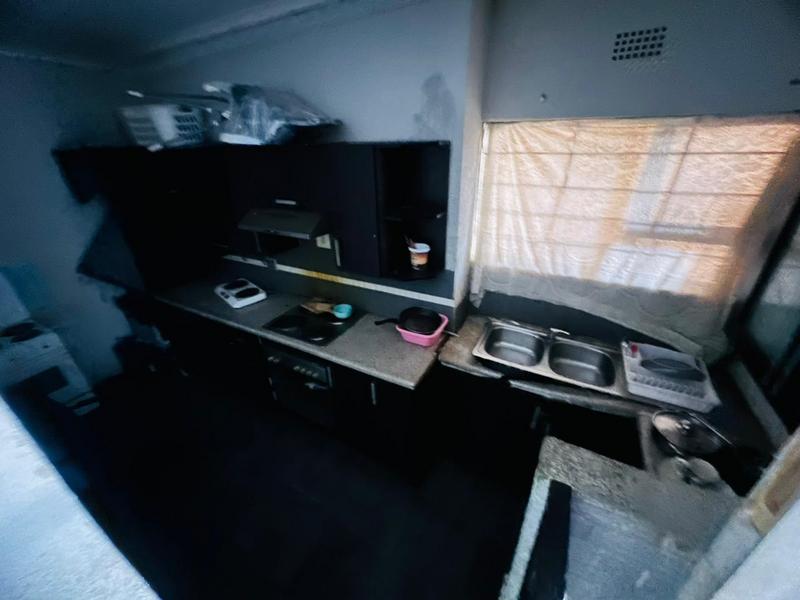 7 Bedroom Property for Sale in Primrose Gauteng