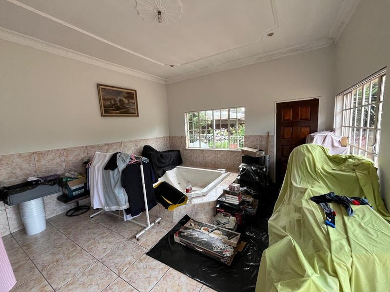 5 Bedroom Property for Sale in Webber Gauteng