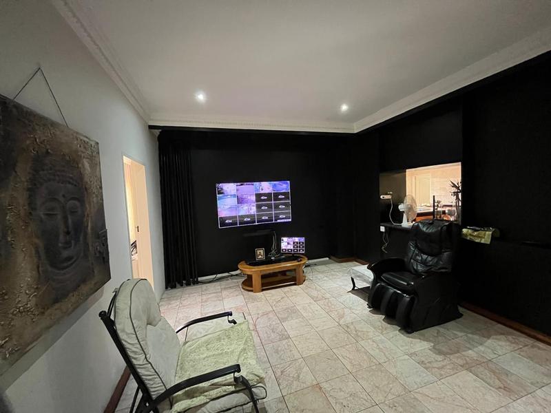 5 Bedroom Property for Sale in Webber Gauteng