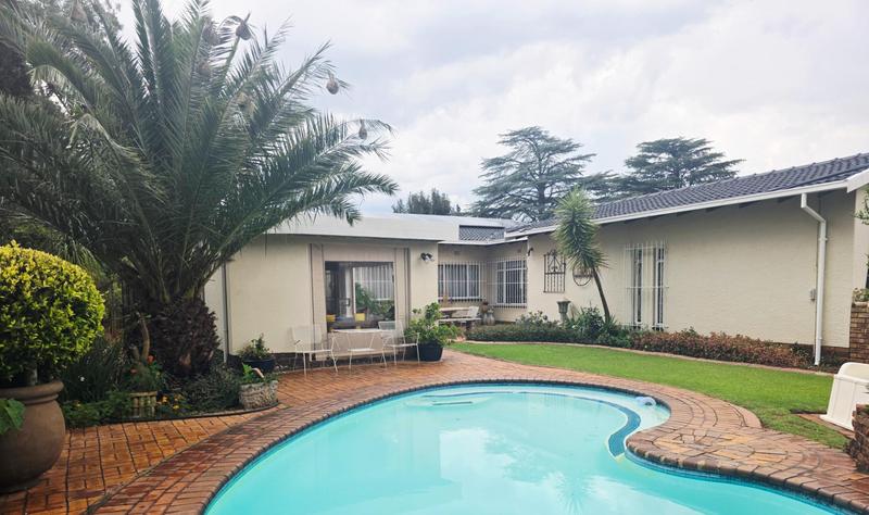 3 Bedroom Property for Sale in Edleen Gauteng