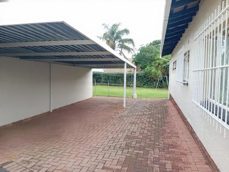 3 Bedroom Property for Sale in Edleen Gauteng