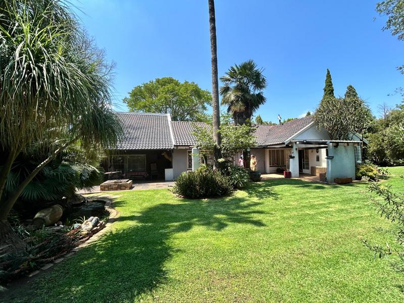 4 Bedroom Property for Sale in Selcourt Gauteng