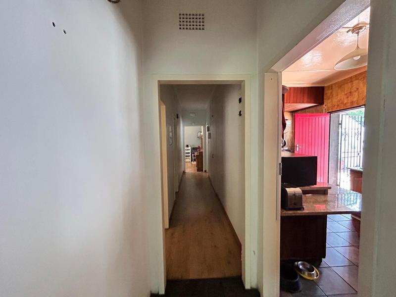 4 Bedroom Property for Sale in Selcourt Gauteng